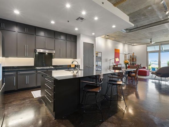 3030  Bryan Street  409, Dallas Texas 75204