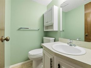 1713  Venetian Circle , Arlington Texas 76013