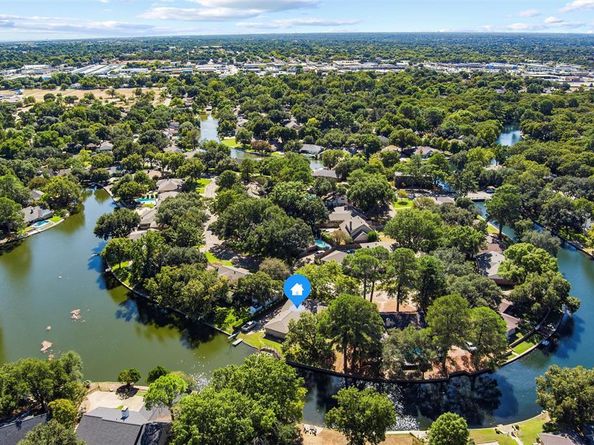 1713  Venetian Circle , Arlington Texas 76013