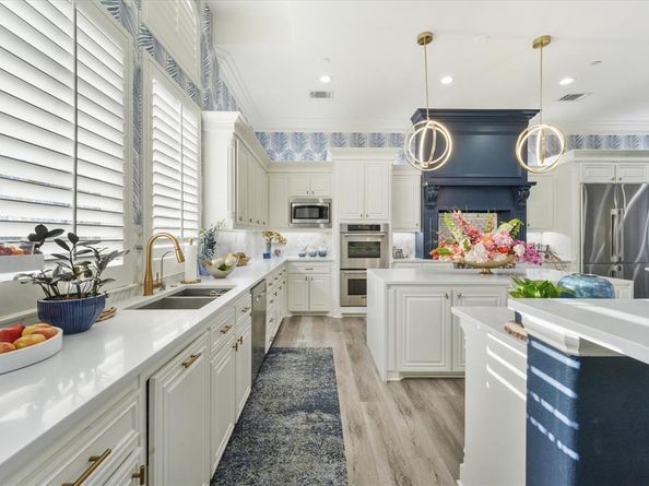 1705  Bison Meadow Lane , Heath Texas 75032