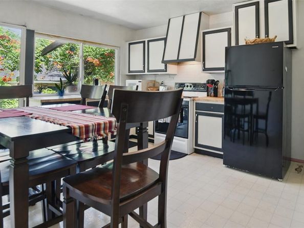 6318  Green Valley Drive , Garland Texas 75043