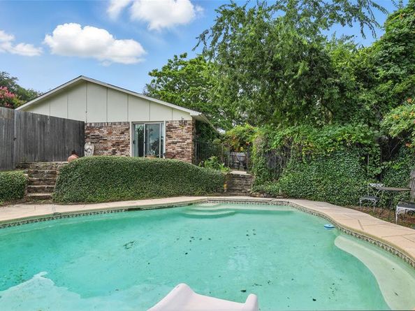 6318  Green Valley Drive , Garland Texas 75043