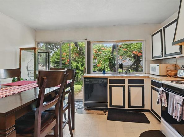 6318  Green Valley Drive , Garland Texas 75043