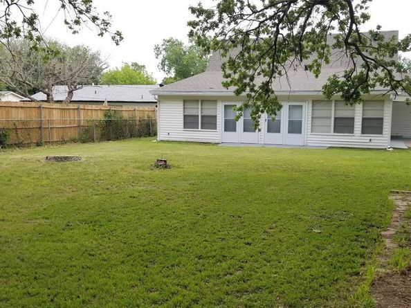 758  Briarwood Lane , Hurst Texas 76053