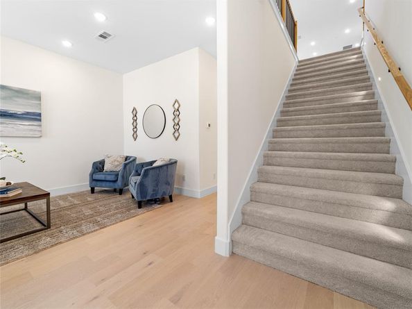 426  Martinique Avenue , Dallas Texas 75223
