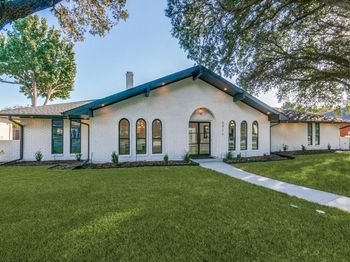 6826  Town Bluff Drive 