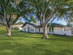 6826  Town Bluff Drive , Dallas Texas 75248