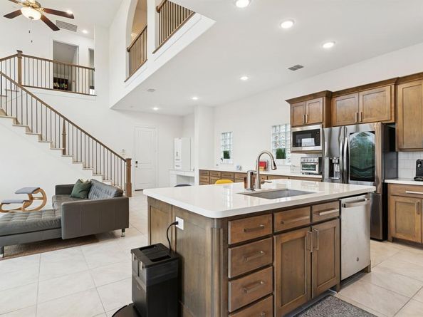 6745  Verandah Way , Irving Texas 75039