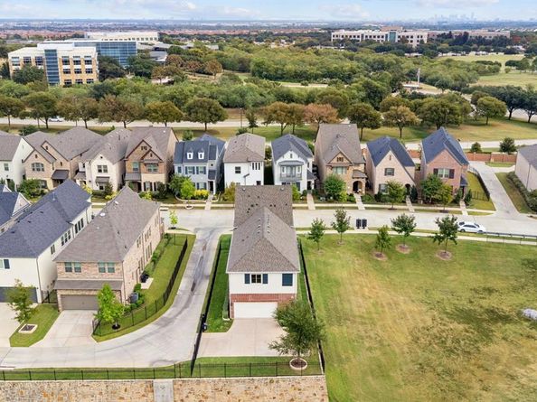 6745  Verandah Way , Irving Texas 75039