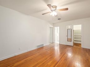 3901  Frazier Avenue , Fort Worth Texas 76110