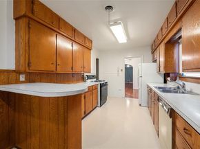 3901  Frazier Avenue , Fort Worth Texas 76110