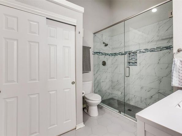 14400  Montfort Drive  1104, Dallas Texas 75254
