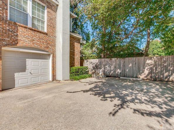 14400  Montfort Drive  1104, Dallas Texas 75254