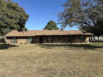 2001  Oak Grove Road E