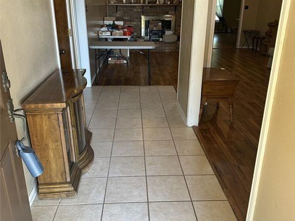 2001  Oak Grove Road E, Fort Worth Texas 76028