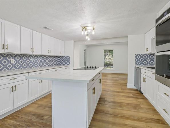 3950  Rowan Drive , Fort Worth Texas 76116