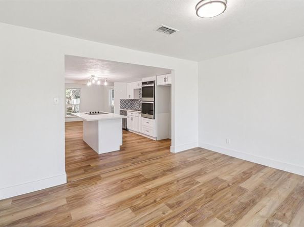 3950  Rowan Drive , Fort Worth Texas 76116