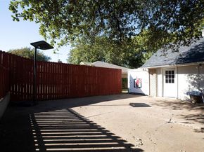 2888  Reedcroft Drive , Farmers Branch Texas 75234