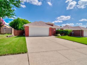 2616  Hilcroft Avenue , Denton Texas 76210