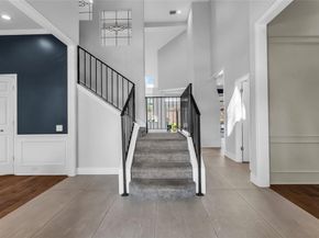 5919  Mapleshade Lane , Dallas Texas 75252