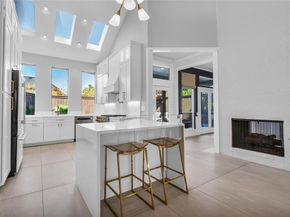 5919  Mapleshade Lane , Dallas Texas 75252