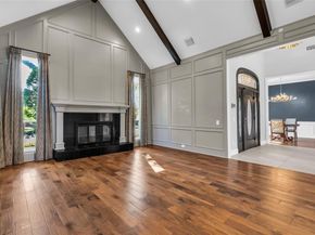 5919  Mapleshade Lane , Dallas Texas 75252