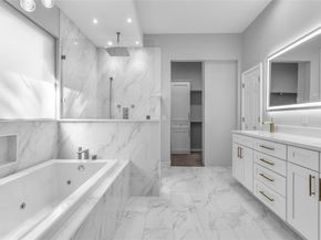 5919  Mapleshade Lane , Dallas Texas 75252