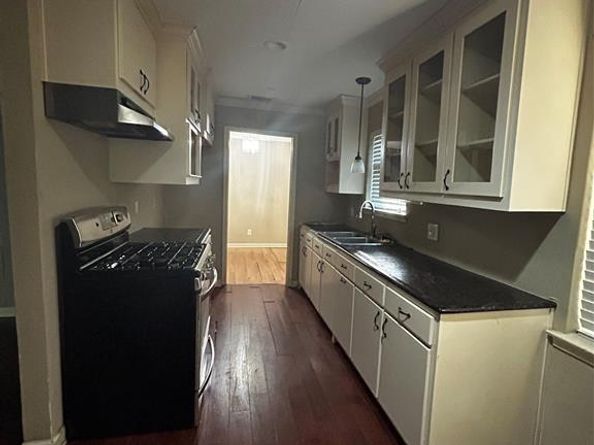 659 W Pentagon Parkway , Dallas Texas 75224