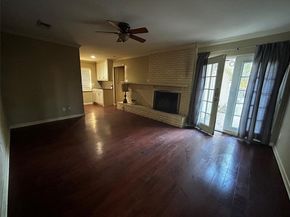 659 W Pentagon Parkway , Dallas Texas 75224