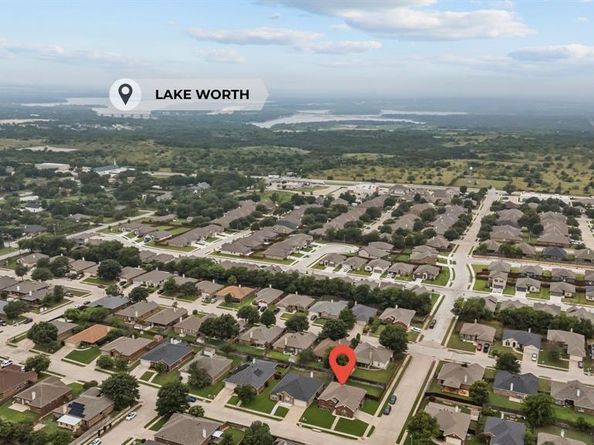 5749  Imes Lane , Fort Worth Texas 76179