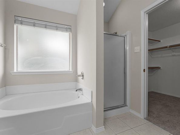 5749  Imes Lane , Fort Worth Texas 76179