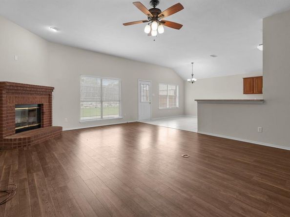5749  Imes Lane , Fort Worth Texas 76179