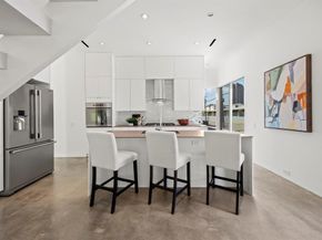 2223  Annex Avenue , Dallas Texas 75204