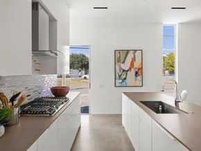 2223  Annex Avenue , Dallas Texas 75204