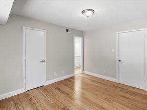 1609  Marsh Lane  111, Carrollton Texas 75006