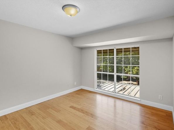 1609  Marsh Lane  111, Carrollton Texas 75006
