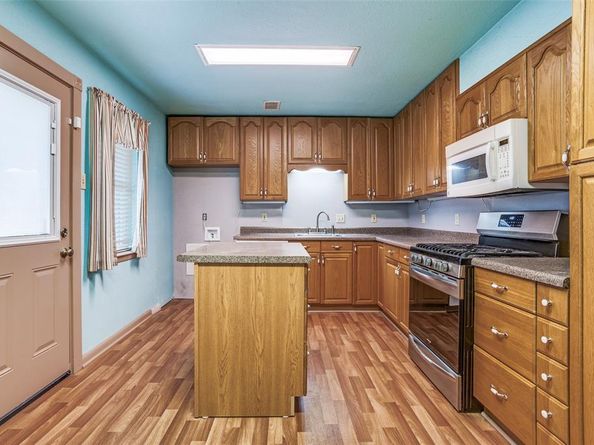 3509  Mcdonald Circle , Garland Texas 75041