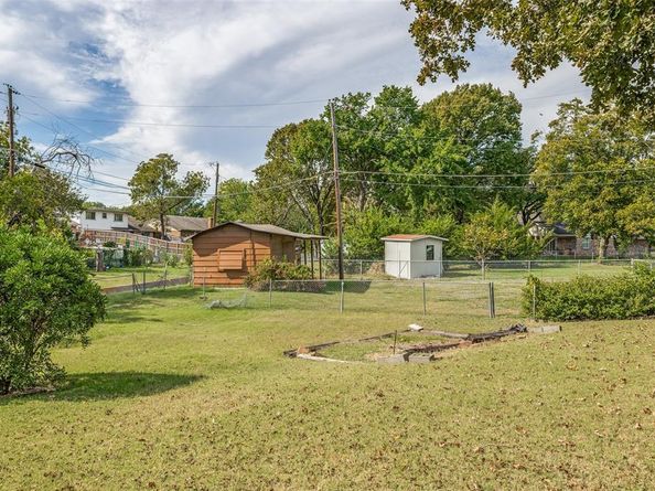 3509  Mcdonald Circle , Garland Texas 75041