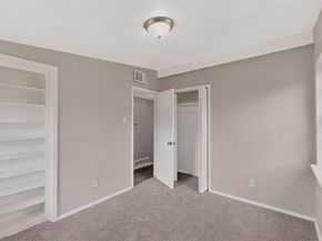 534  Henderson Circle , Garland Texas 75040