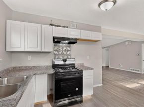 534  Henderson Circle , Garland Texas 75040