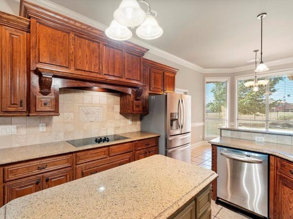 22  Windsor Drive , McLendon Chisholm Texas 75032