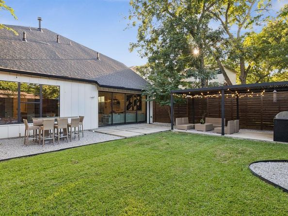 4419  Merrell Road , Dallas Texas 75229