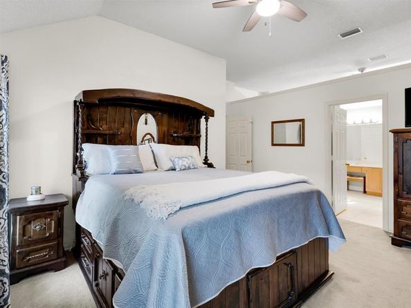 806  Red Oak Drive , Lewisville Texas 75067