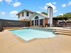 806  Red Oak Drive , Lewisville Texas 75067
