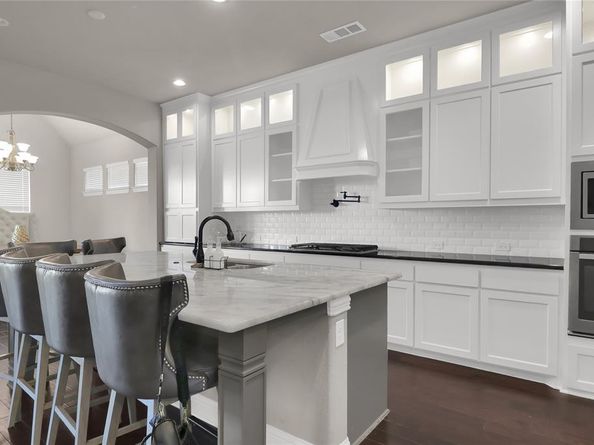 2523  Melissa Dianne Drive , Arlington Texas 76001