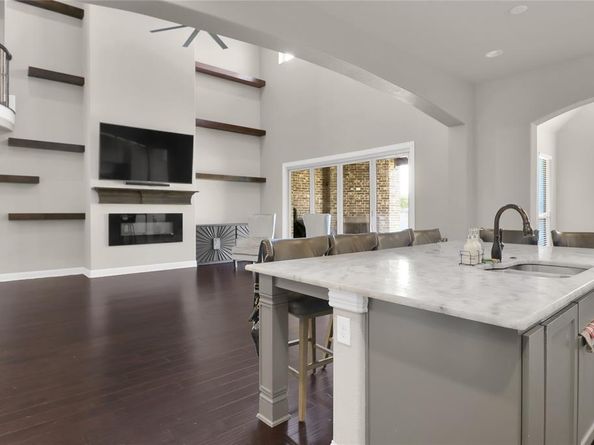 2523  Melissa Dianne Drive , Arlington Texas 76001