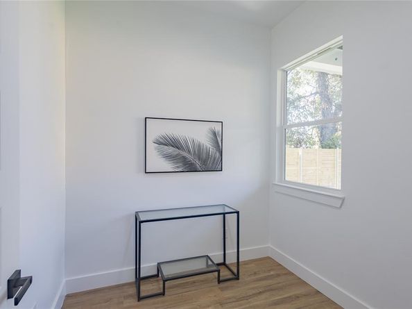 3604  Wendelkin Street , Dallas Texas 75215