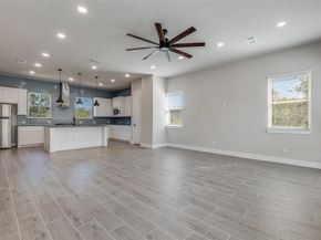 2452  Carmelita Street , Dallas Texas 75212