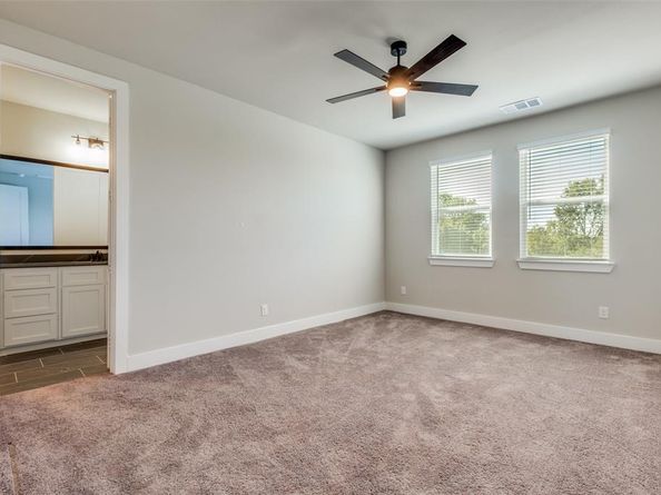 2452  Carmelita Street , Dallas Texas 75212
