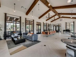 2452  Carmelita Street , Dallas Texas 75212